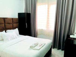 Leys Hotels - Lakowe - 3