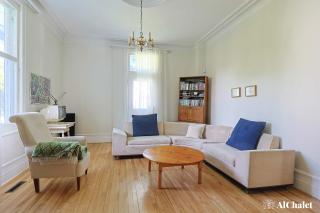 Domaine Solis Ancestral Chateau River View Pet-Friendly - Saint-Antoine-Lotbinière - 2