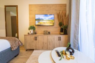 Luxury Studio at One Rosebank with free parking - 2