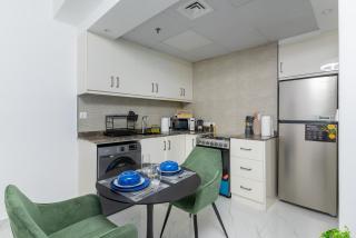 Dubai Marina - 1BHK Modernistic Apartment - 3