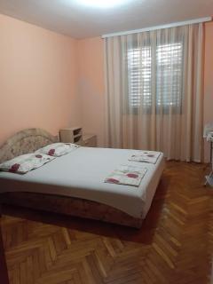 Stan Budva - Kravlja - 8