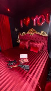 SWEET DREAMS Love room & Spa - Villeneuve-le-Roi - 6