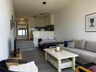Dream View - 4