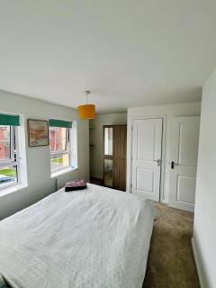 Beautiful Double Room with Private Bathroom - Anderton - 7
