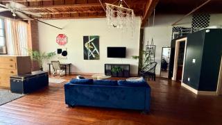 420 Friendly SKYLINE view Downtown Loft FREE Parking - Detroit - 0
