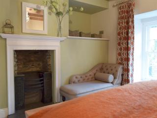 Fountain Hill - Eglwyswrw - 1