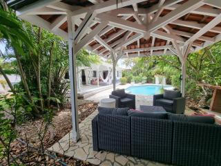 Maison créole de charme avec Piscine privée et écrin tropical - Le François - 8