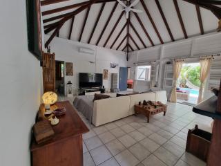 Maison créole de charme avec Piscine privée et écrin tropical - Le François - 7