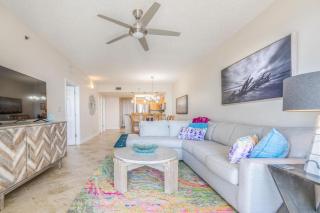 Ariel Dunes I 2102 - 1