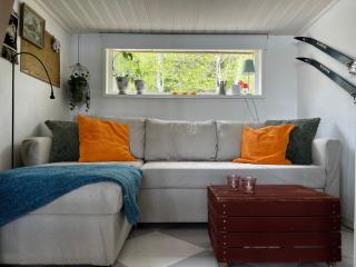 Lakehouse getaway with rowing boat - Lerum - 5