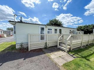 Superb 8 Berth Caravan At Southview Holiday Park Ref 33164Ml - Skegness - 0