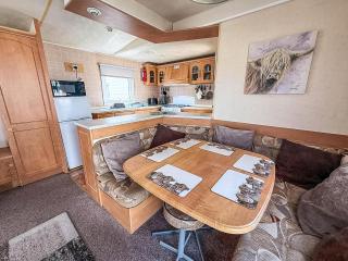 Superb 8 Berth Caravan At Southview Holiday Park Ref 33164Ml - Skegness - 1