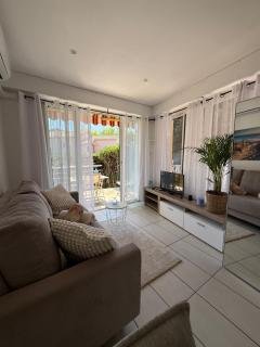 Studio cosy avec piscine proche du bord de mer - Villeneuve-Loubet - 7