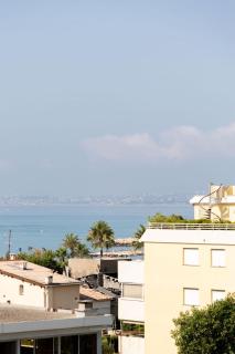 Studio vue mer clim plage aéroport Nice centre commercial centre affaires Nice Arenas emplacement excellent - Saint-Laurent-du-Var - 3