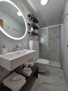 Beachfront Apartments Zanic - Podstrana - 4
