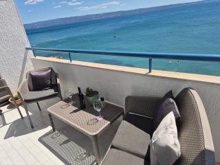 Beachfront Apartments Zanic - Podstrana - 2