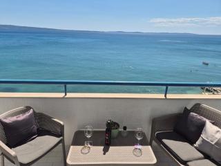 Beachfront Apartments Zanic - Podstrana - 9