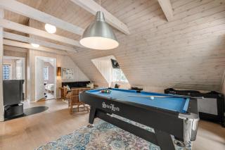 Large Holiday Home With Large Outdoor Wilderness Bath And Activity Room, Only 500 Meters From Stauning Harbor, - Skjern - 5