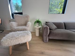 Downtown Modern Luxury Apt 101 - Reykjavík - 5