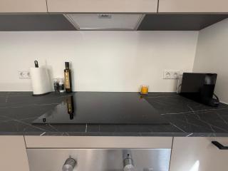 Downtown Modern Luxury Apt 101 - 3