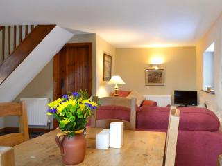 Grange Farm Cottage - - 6