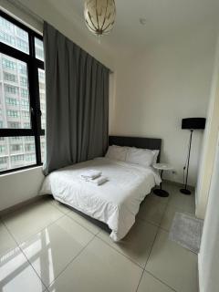 IOI Retreat at Conezion near IOI City Mall-Free Netflix - Putrajaya - 5