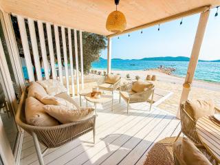 BUQEZ ECO RESORT - Villa 27 - Direkt am Strand - 0