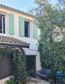 Charmante maison de ville en pierre avec piscine - 7