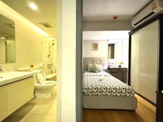 Central Living Ploenchit - 7