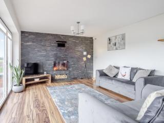 Hill Crest - Dunston - 6
