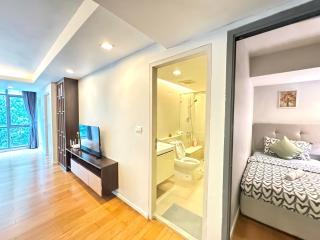 Bangkok Focus Ploenchit Condo - 2