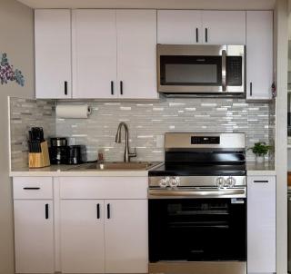Waikiki Ocean City View 2 Bedroom 2 Bath - 6