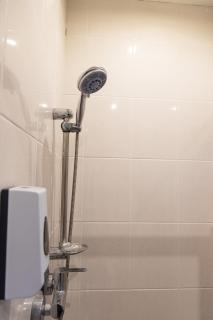 Appartement sous toit lumineux avec garage et 4 pièces en enfilade - Bruxelles - 9