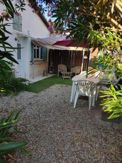 Une petite maison dans un quartier calme dans la zone verte proximité tous commerces - Carpentras - 8
