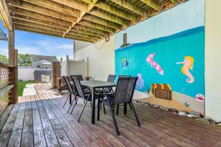 Game Room, Kayaks, Steps to the Ocean! - Ocean Gate - 4