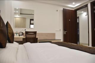 Hotel Moon Residency-Near IGI-Airport-Terminal-3 - New Delhi - 2