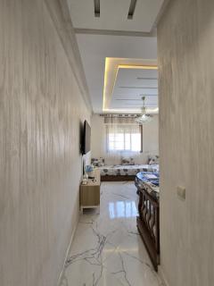 610 Apartment for rent Martil, 2 bedroom balcony, pool & elevator - 8