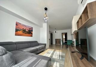 Heritage City Retreat Elegant Fully Equipped Historic Center - Bucharest - 0