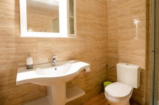 Sunset Retreat SUMMERLAND Apartment - Mamaia - 3