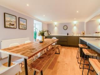 Point House - Milford Haven - 9