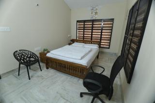 Tranquil Rest House - 5