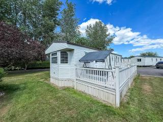 Great Caravan With Spacious Decking Southview Holiday Park, Skegness Ref 33035V - Skegness - 4