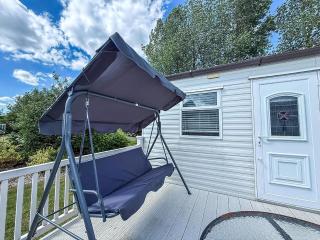 Great Caravan With Spacious Decking Southview Holiday Park, Skegness Ref 33035V - Skegness - 3