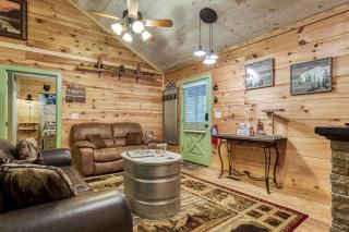 Sweet Tennessee Charm - Pigeon Forge - 5