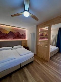 Hotel Denny - 1