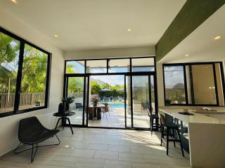 Villa Aguacate Near the Beach - Juan Dolio - 1