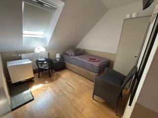 Zimmer-Bad-TV-Kühlschrank-14 - Meine - 7