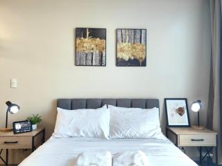 1BR Amazing View Condo in Uptown BGC by Terravista - Manilla - 3