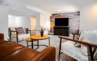 Modern 5 BDR Retreat - Game Room Fire Pit Creek - Lake Geneva - 8