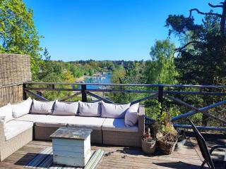 Sea-view cottage high up in the trees - Tyresö - 5
